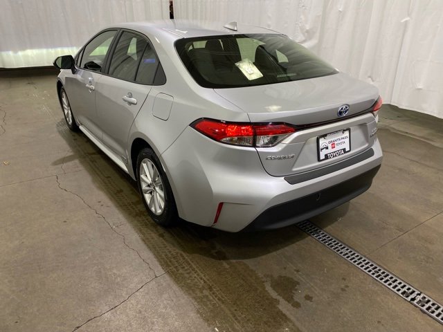 Certified 2023 Toyota Corolla LE w/ LE Convenience Package image 6