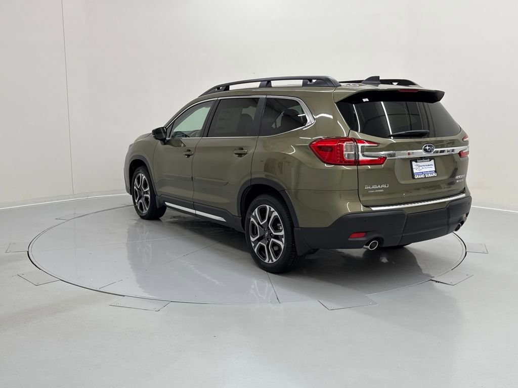 New 2025 Subaru Ascent Limited image 4