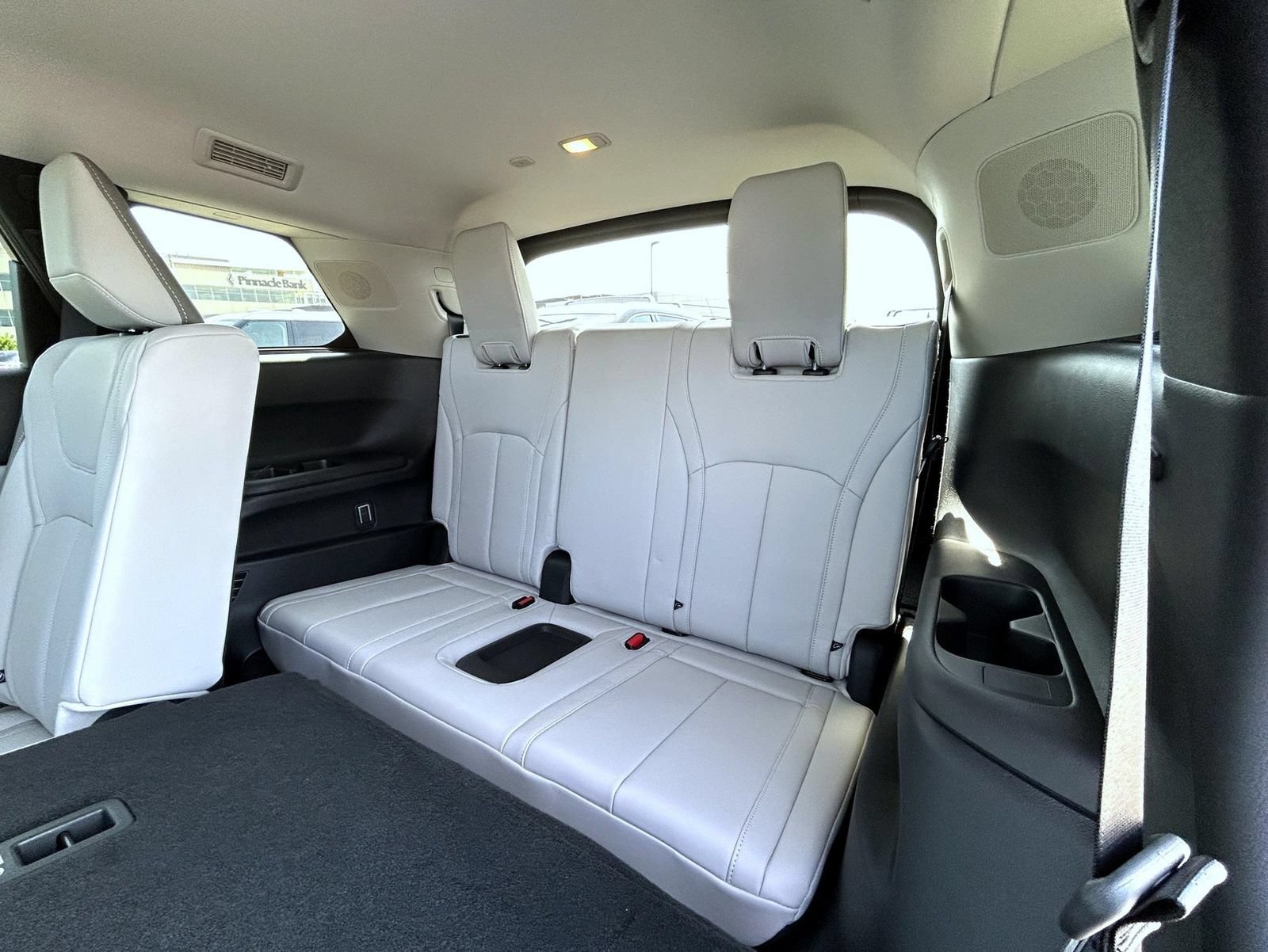 New 2027 INFINITI QX60 Luxe w/ Cargo Package AWD/4WD image 20