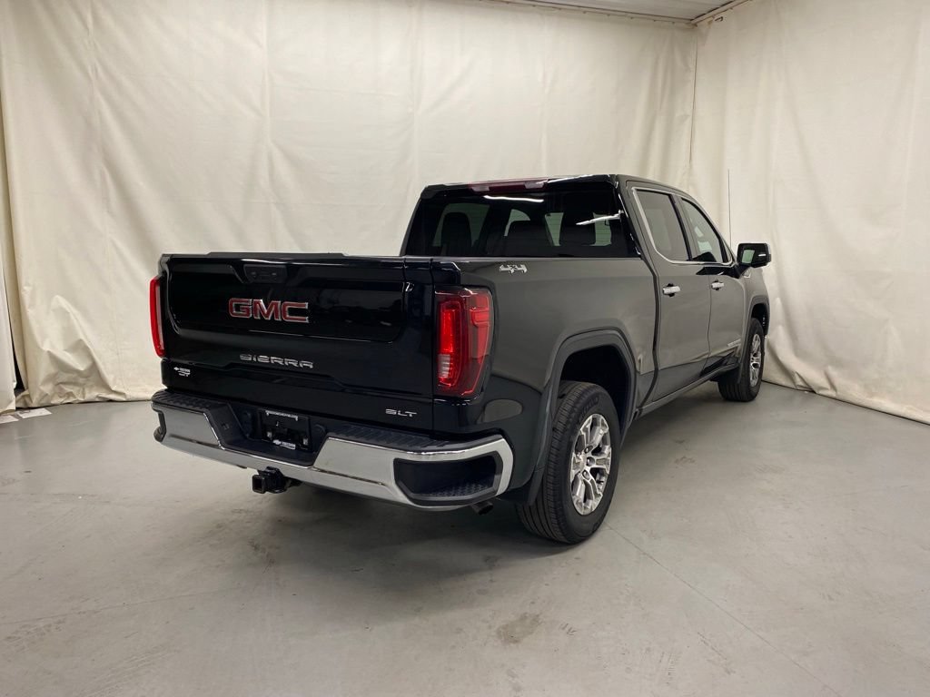 Used 2025 GMC Sierra 1500 SLT AWD/4WD image 6