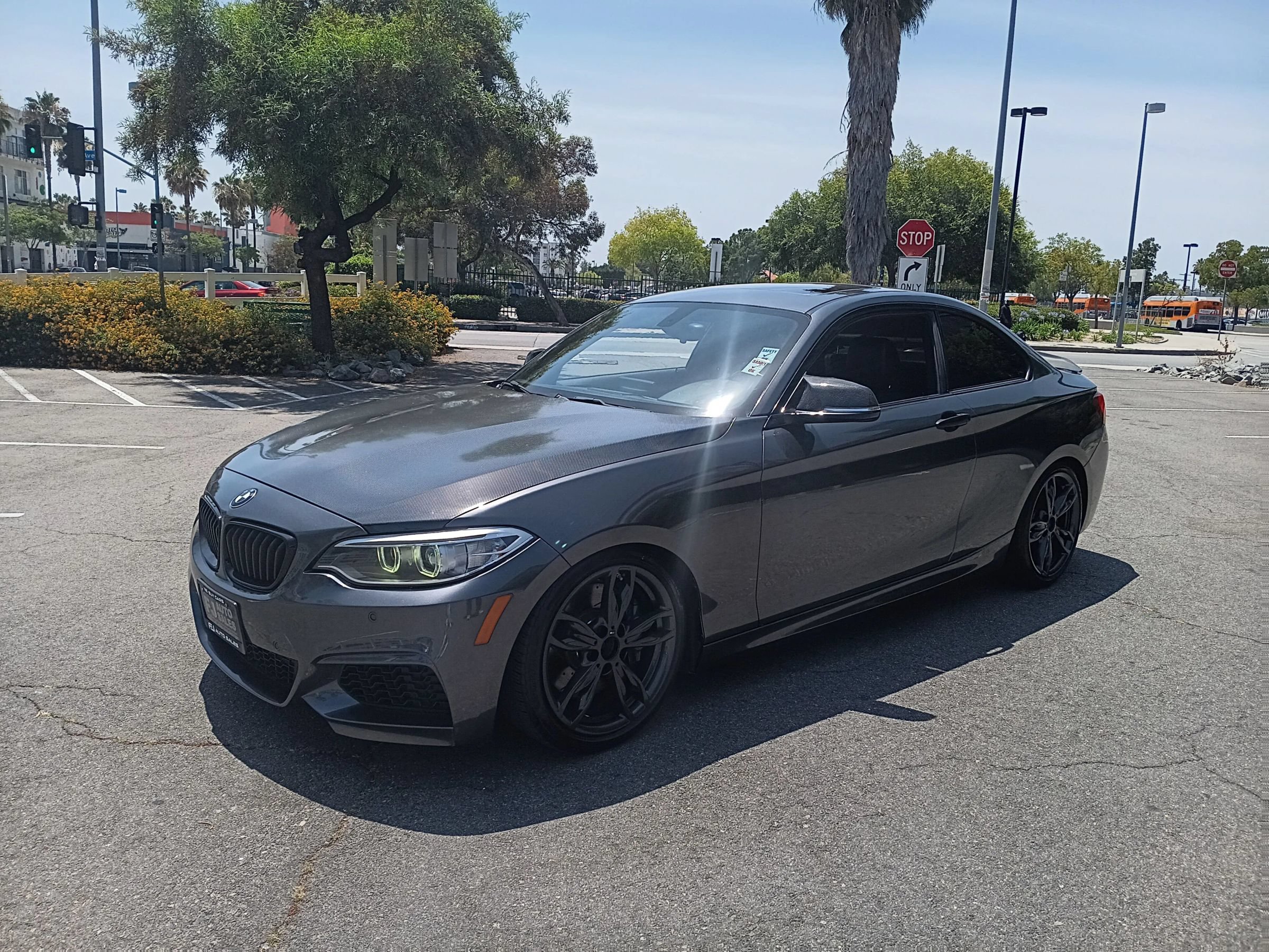 Used 2016 BMW M235i Coupe RWD image 3