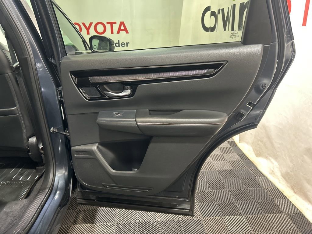 Used 2024 Honda CR-V Sport Touring image 12