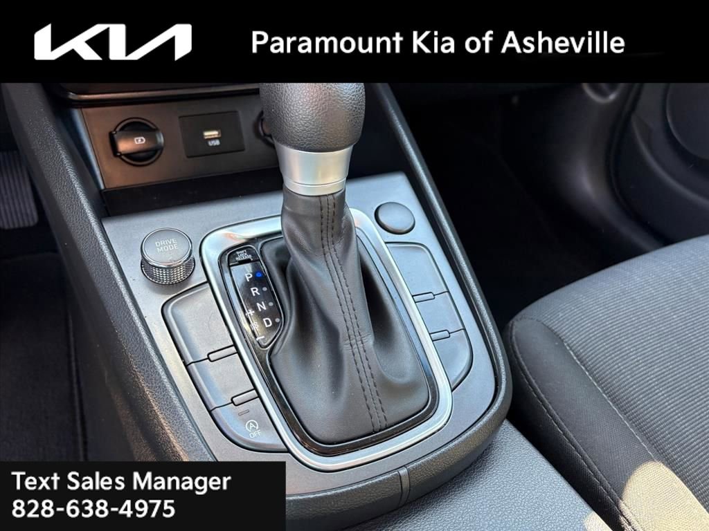 Used 2022 Hyundai Kona SEL image 27