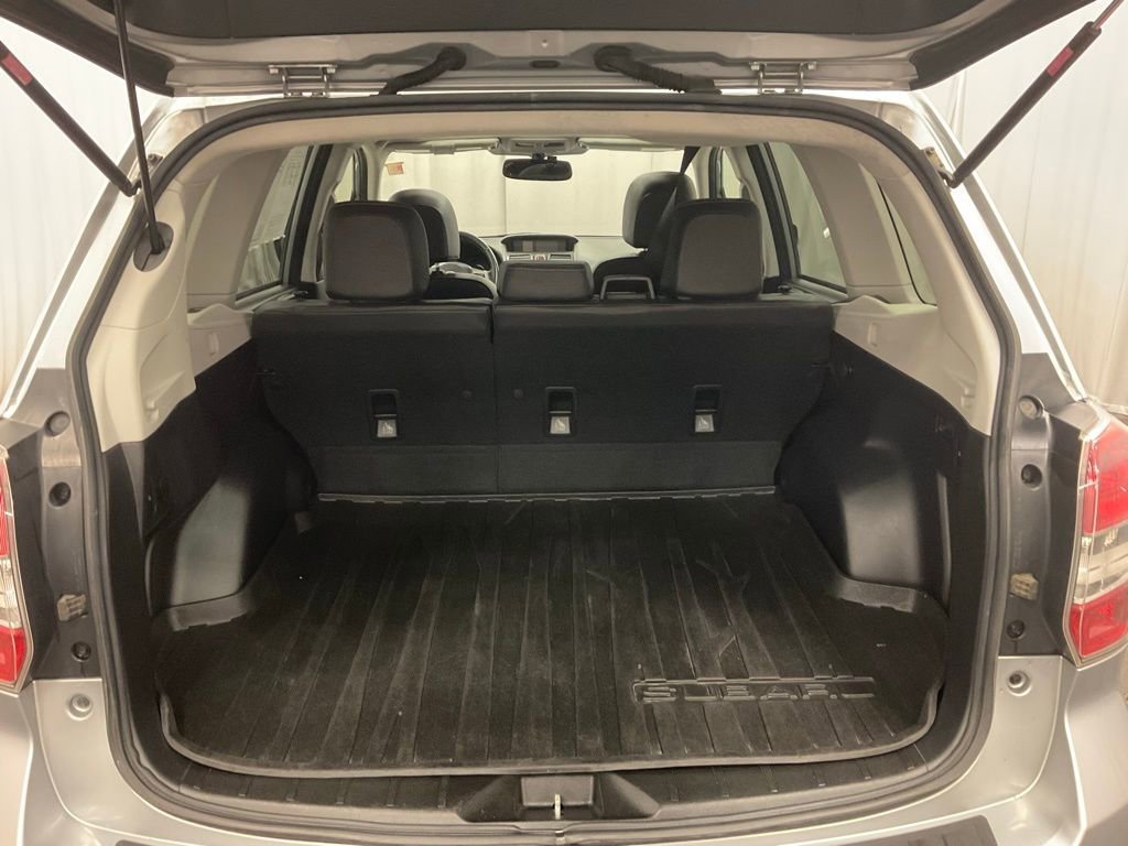 Used 2015 Subaru Forester 2.0XT Touring w/ Popular Package #2 image 9