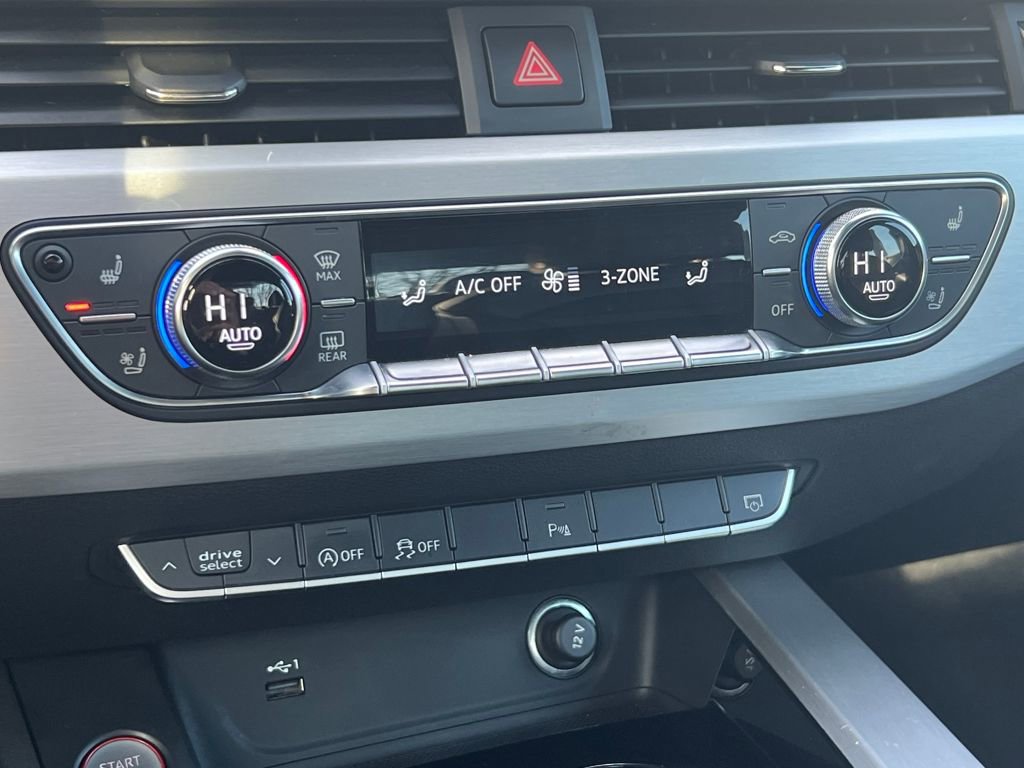 Used 2021 Audi S4 Premium Plus w/ Premium Plus Package image 24