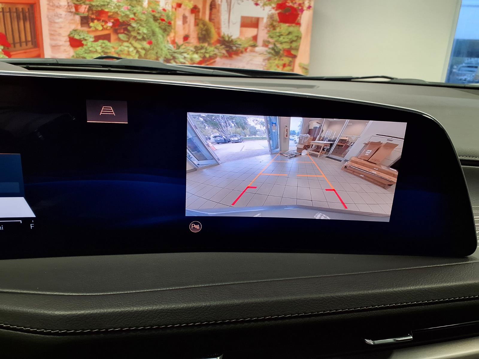 Certified 2024 Cadillac XT4 Premium Luxury w/ Technology Package FWD image 26