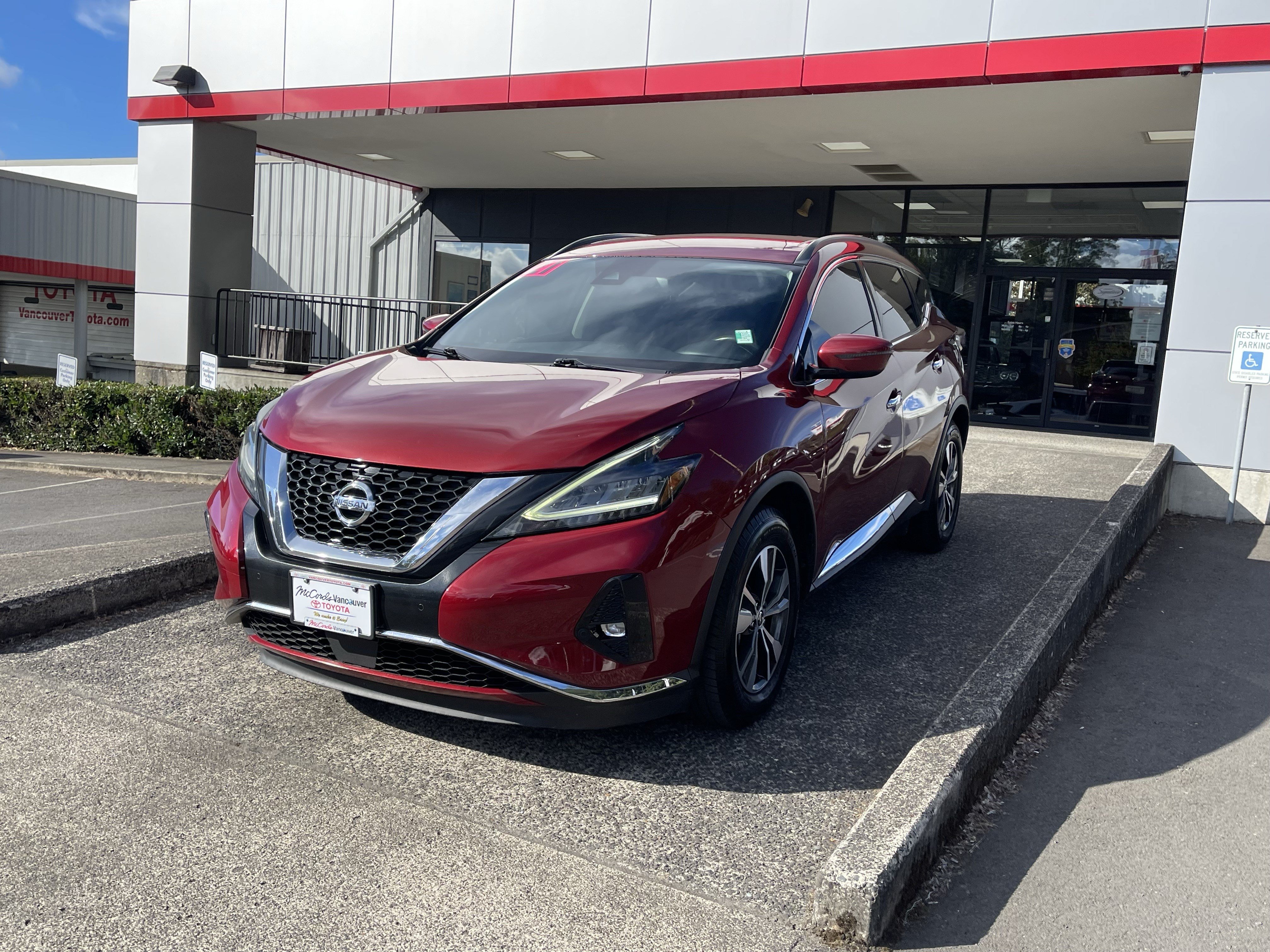 Used 2021 Nissan Murano SV AWD/4WD image 3