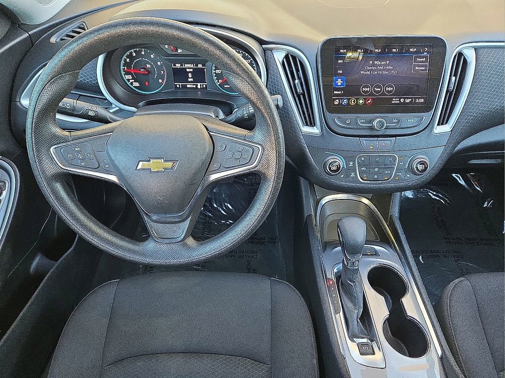 Used 2024 Chevrolet Malibu LT image 17