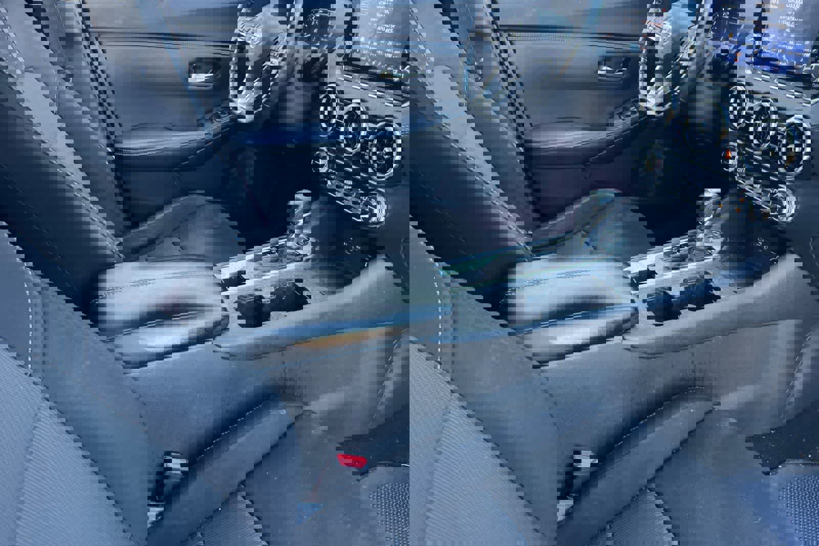 Used 2021 Nissan Sentra SV image 16