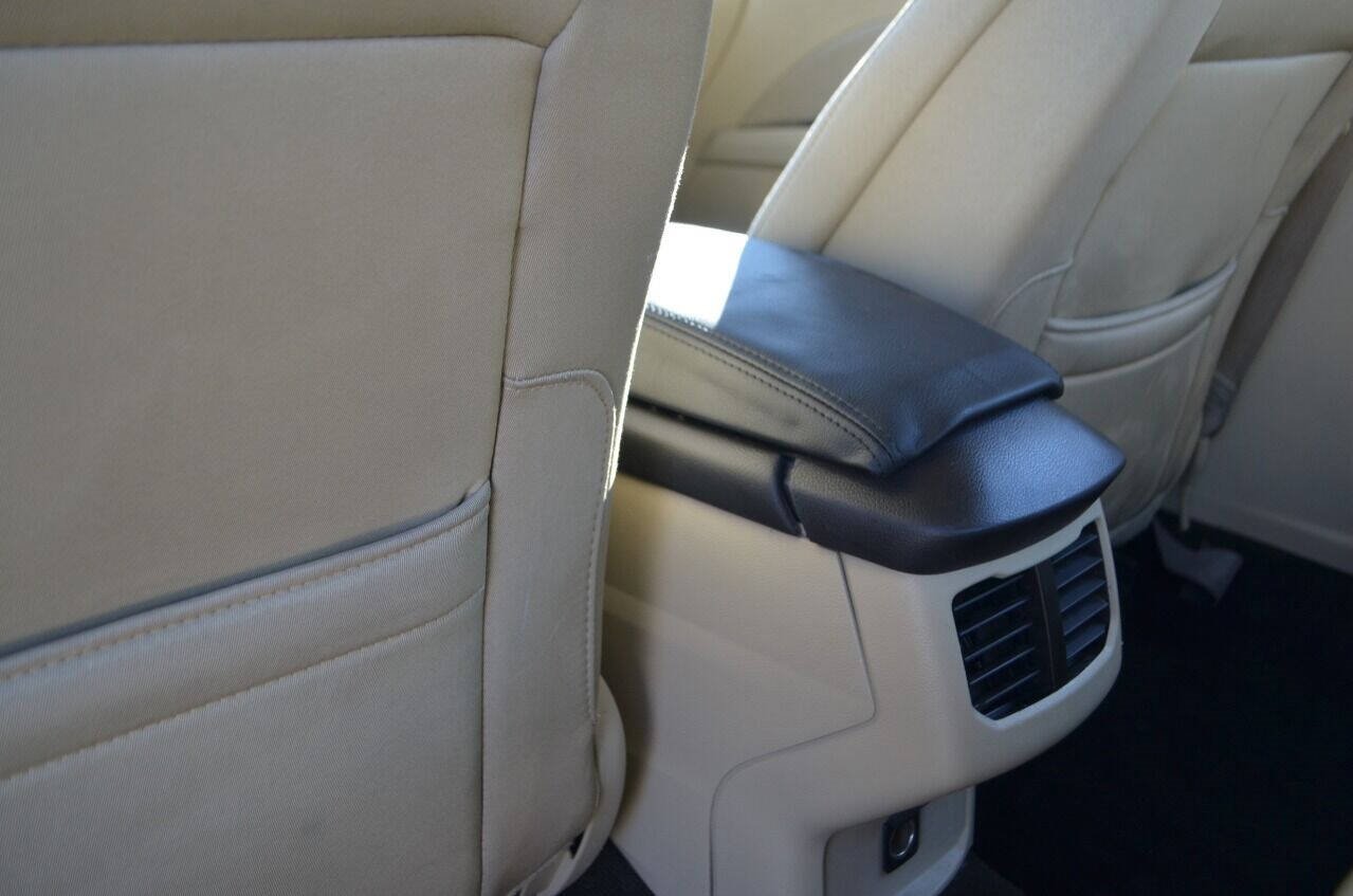 Used 2013 Ford Fusion SE image 22