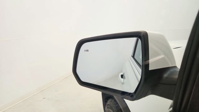 Used 2019 GMC Acadia SLE w/ Driver Alert Package I FWD image 11