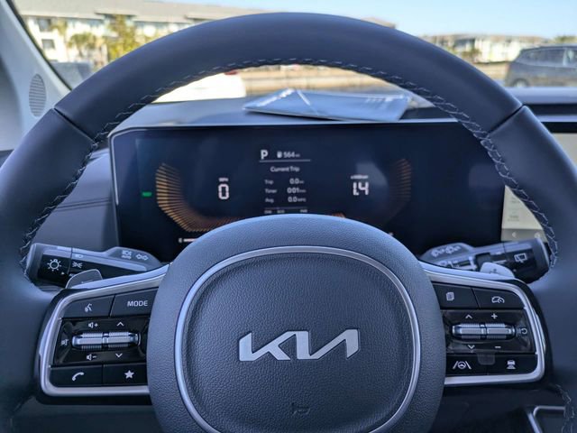 New 2026 Kia Carnival LXS FWD image 30