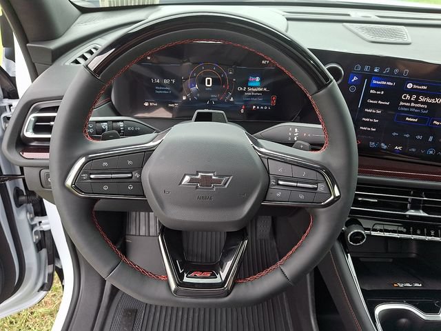 New 2027 Chevrolet Traverse RS w/ LPO, Floor Liner Package AWD/4WD image 16