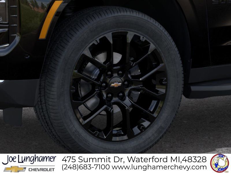 New 2026 Chevrolet Suburban LT AWD/4WD image 10