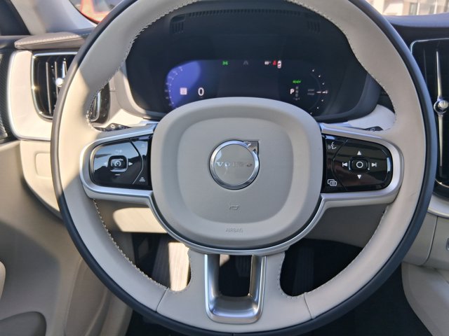 New 2026 Volvo XC60 T8 Ultra w/ Protection Package Premier AWD/4WD image 8
