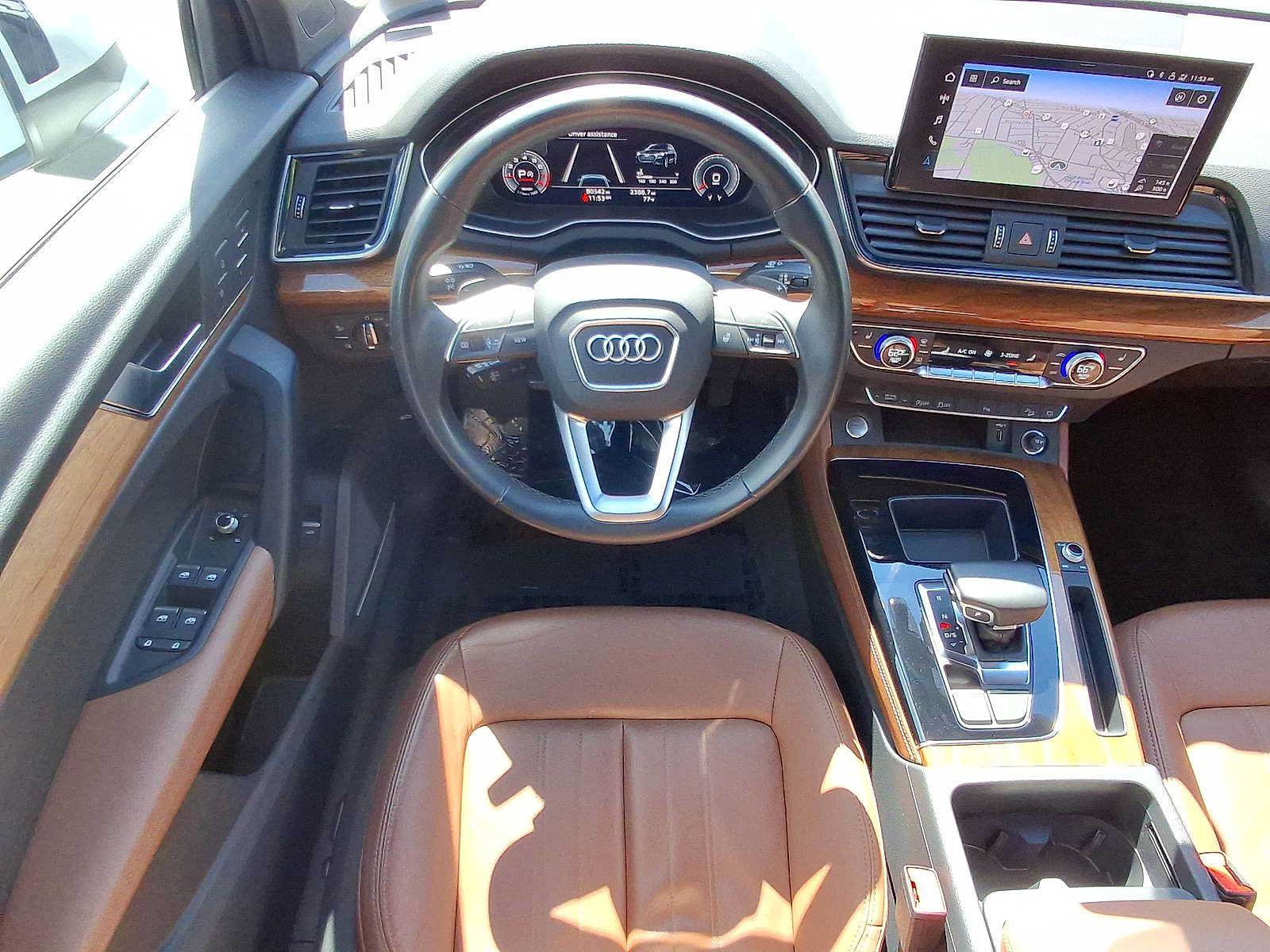Used 2022 Audi Q5 2.0T Premium Plus w/ Premium Plus Package AWD/4WD image 27