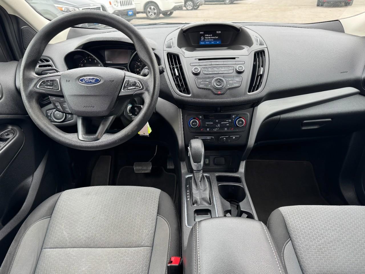 Used 2018 Ford Escape SE image 11