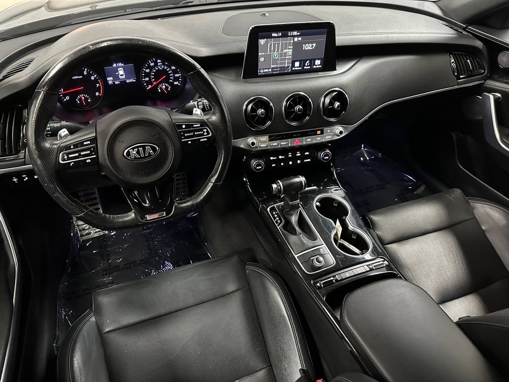 Used 2020 Kia Stinger GT-Line w/ Sun & Sound Package AWD/4WD image 13
