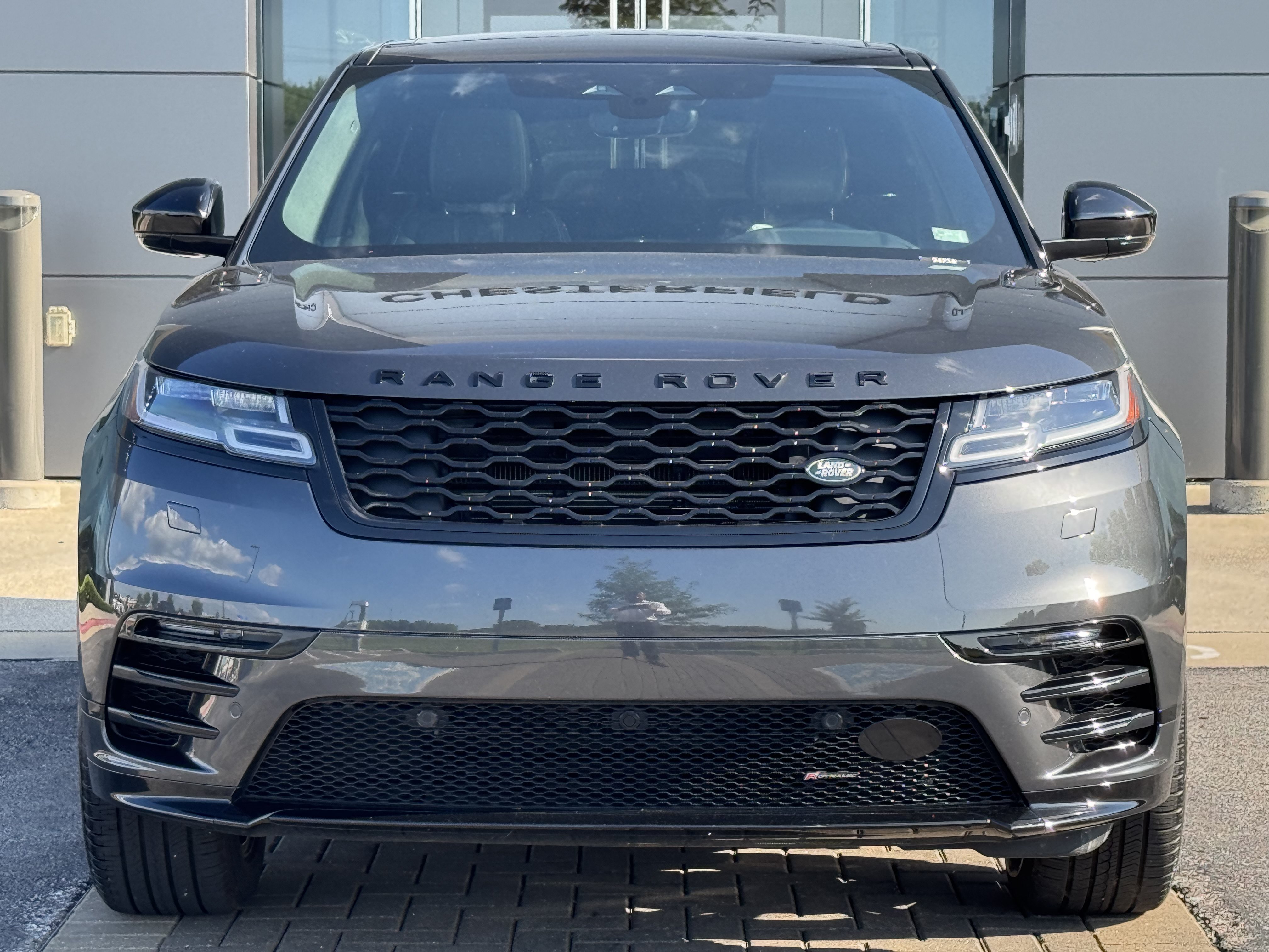 Certified 2022 Land Rover Range Rover Velar R-Dynamic S AWD/4WD image 8