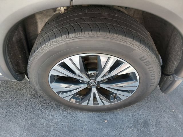 Used 2021 Nissan Rogue SV FWD image 5
