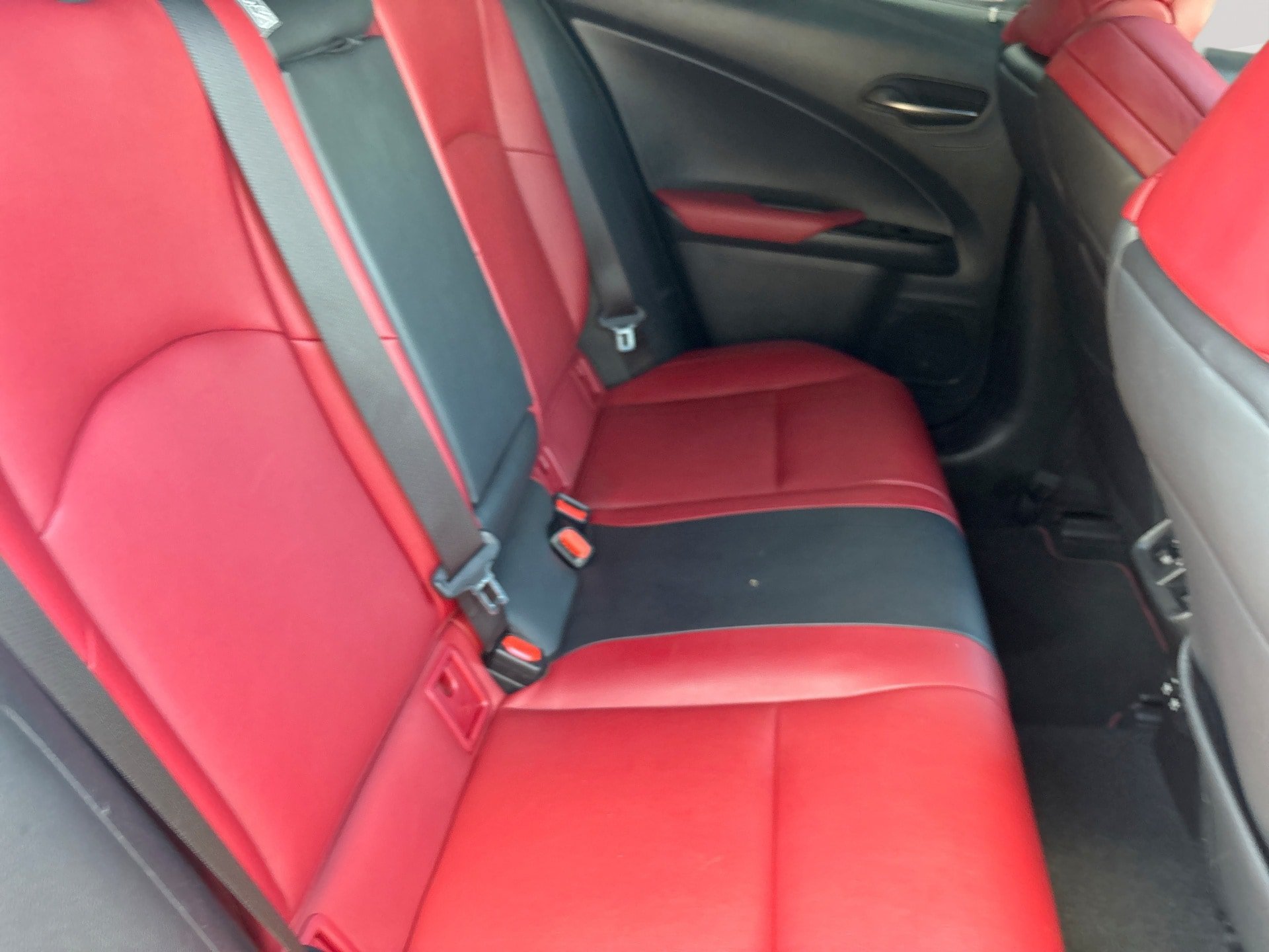 Used 2019 Lexus UX 200 F Sport w/ F Sport Premium Package FWD image 27