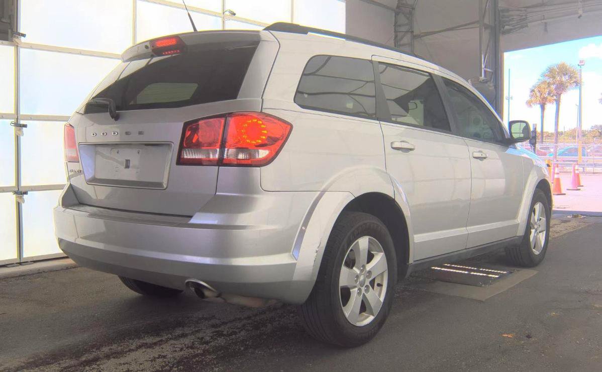 Used 2011 Dodge Journey Express w/ Popular Equipment Group FWD image 4