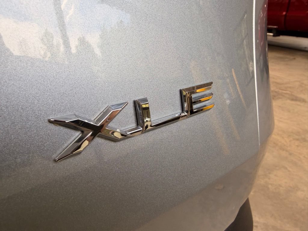 Used 2024 Toyota Grand Highlander AWD Hybrid image 10