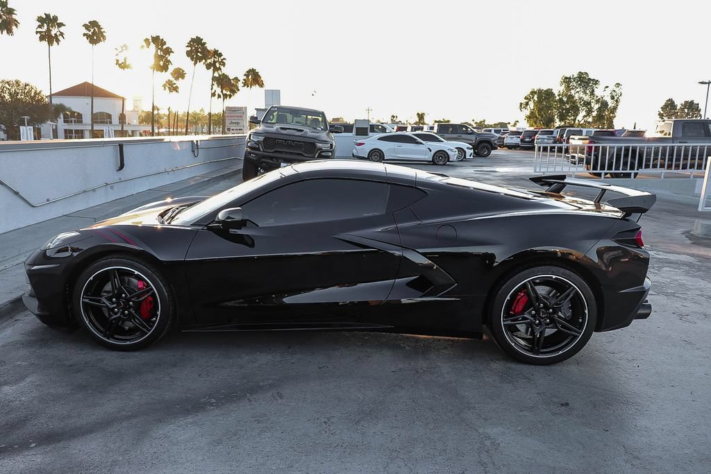 Used 2020 Chevrolet Corvette Stingray Preferred Cpe w/ 2LT Preferred Equipment Group RWD image 14