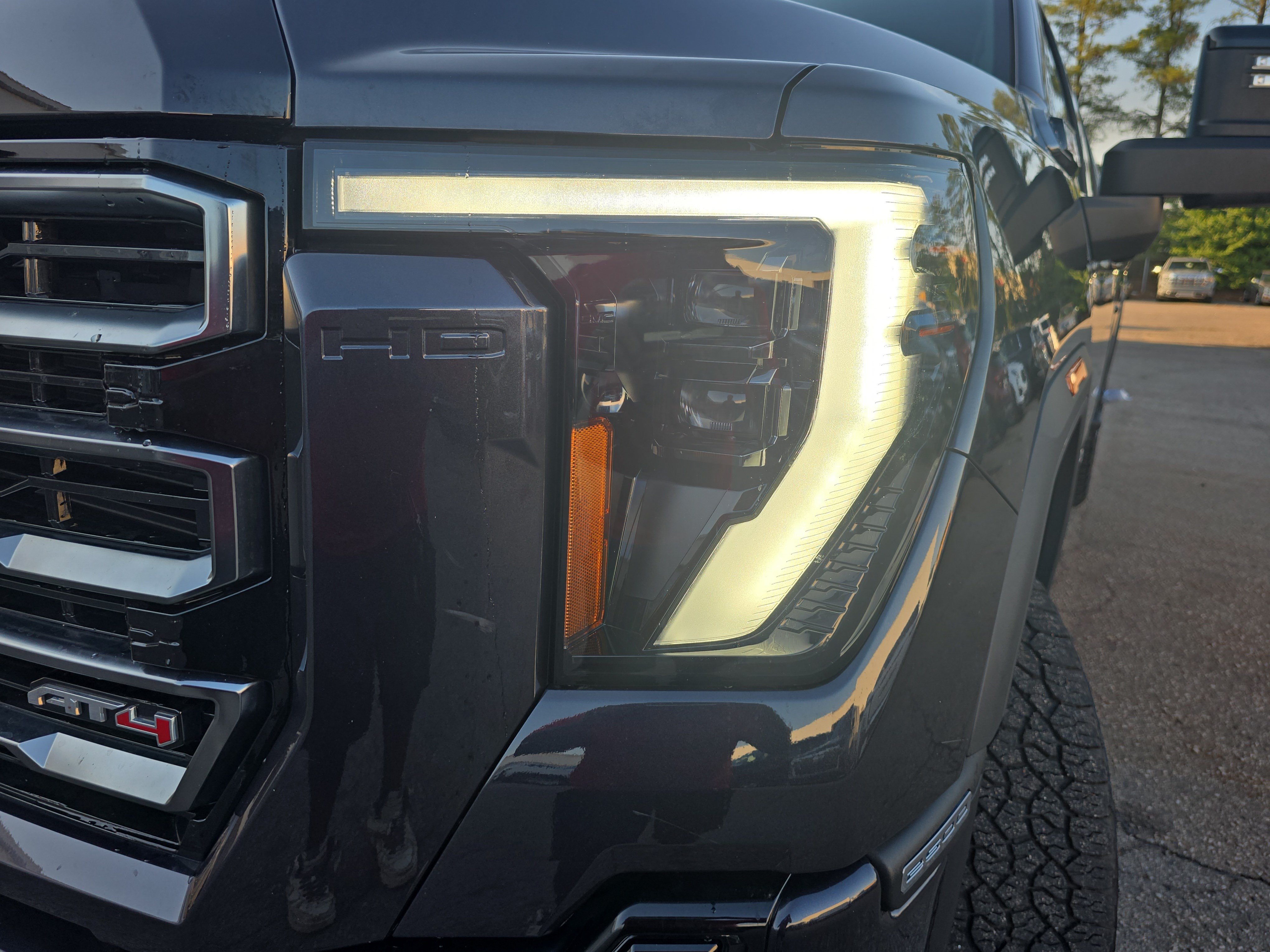 Used 2026 GMC Sierra 2500 AT4 AWD/4WD image 30