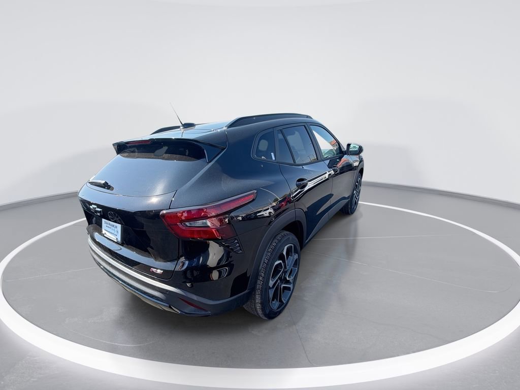 New 2026 Chevrolet Trax RS w/ Sunroof Package image 8