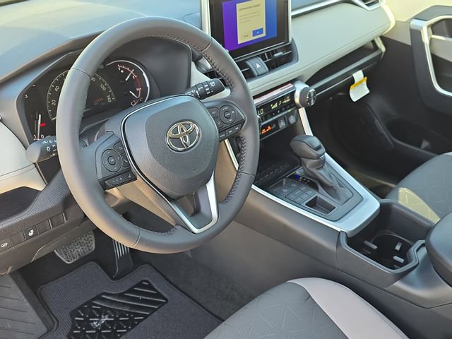 New 2025 Toyota RAV4 XLE image 15