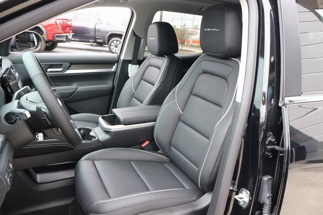 New 2026 GMC Terrain Denali AWD/4WD image 12
