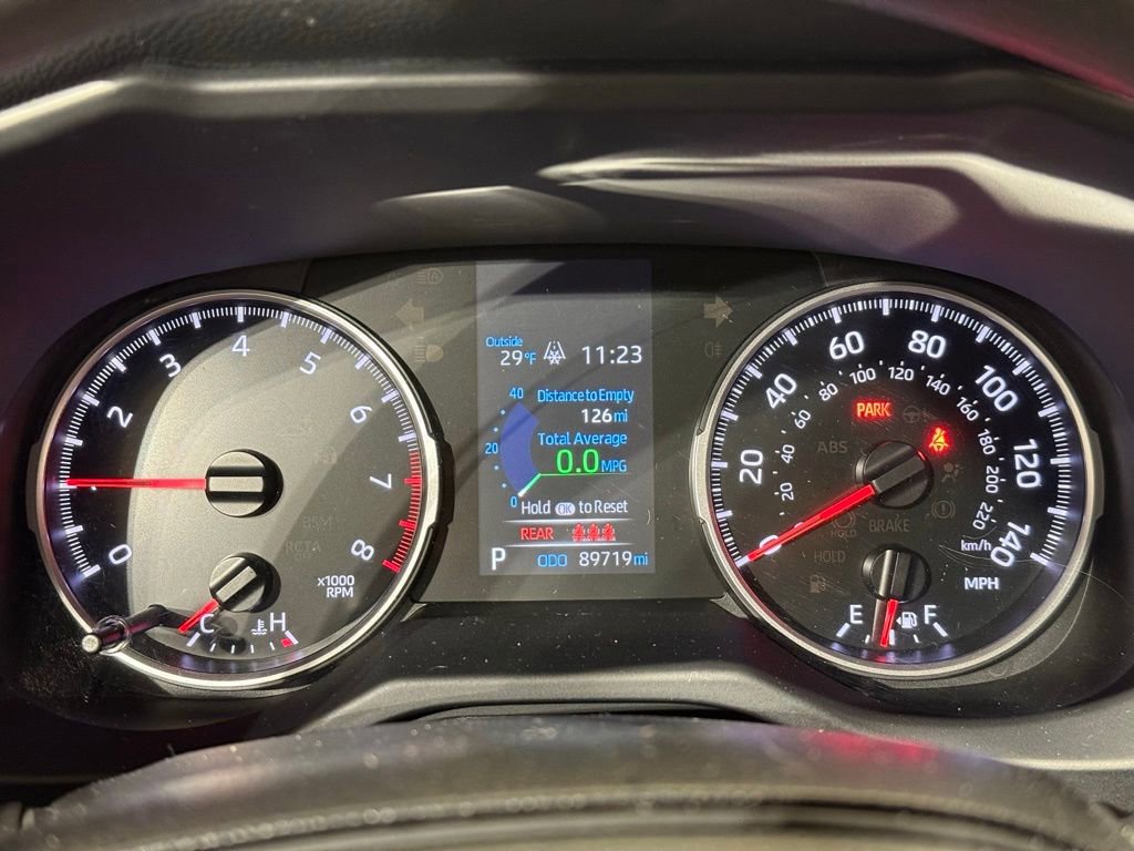 Used 2021 Toyota RAV4 LE image 24