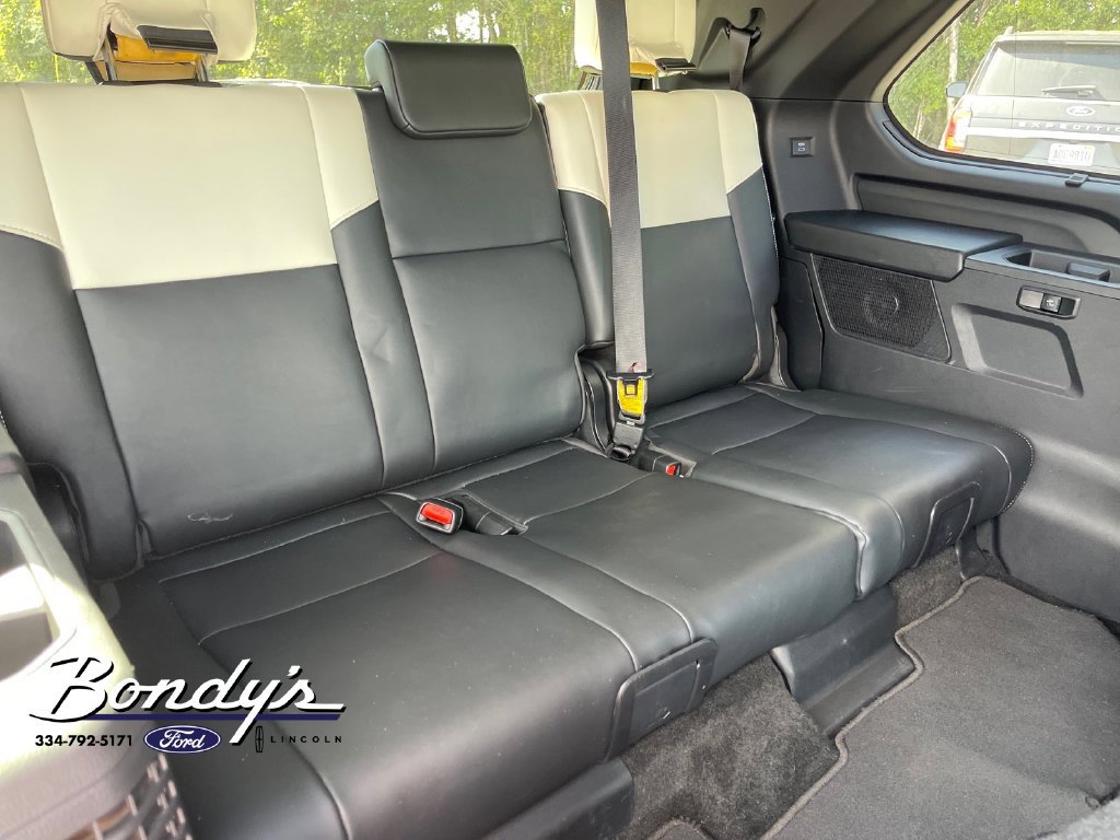 Used 2023 Toyota Sequoia Capstone RWD image 17