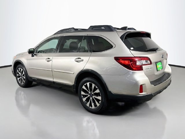 Used 2017 Subaru Outback 2.5i Limited AWD/4WD image 7