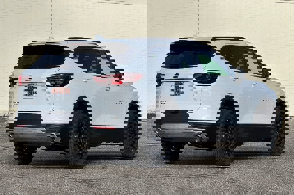 New 2026 Chevrolet Blazer LT w/ Midnight/Sport Edition image 4