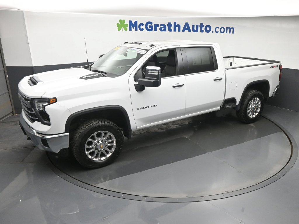 Used 2025 Chevrolet Silverado 2500 LTZ AWD/4WD image 22