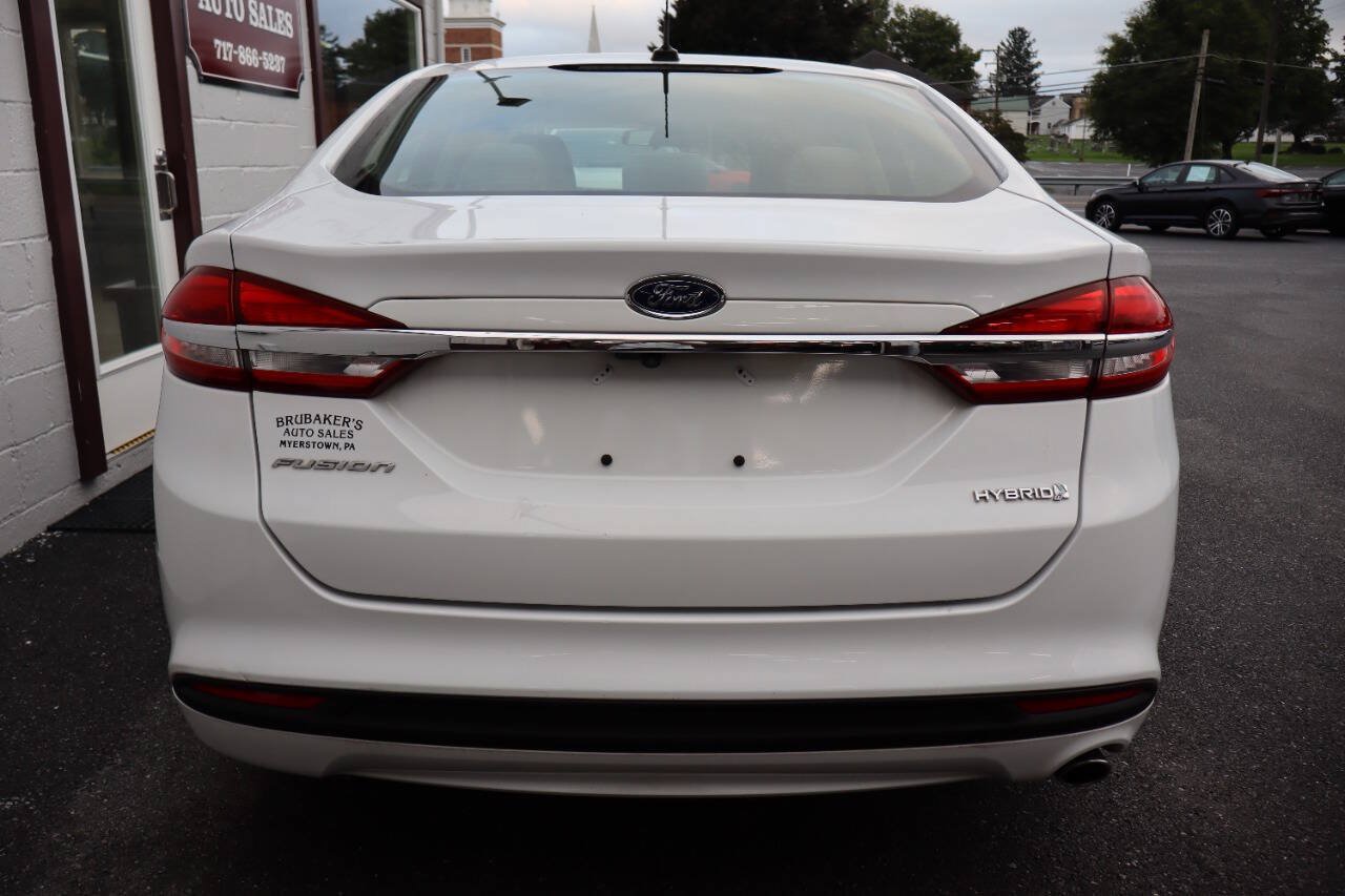 Used 2018 Ford Fusion S FWD image 3