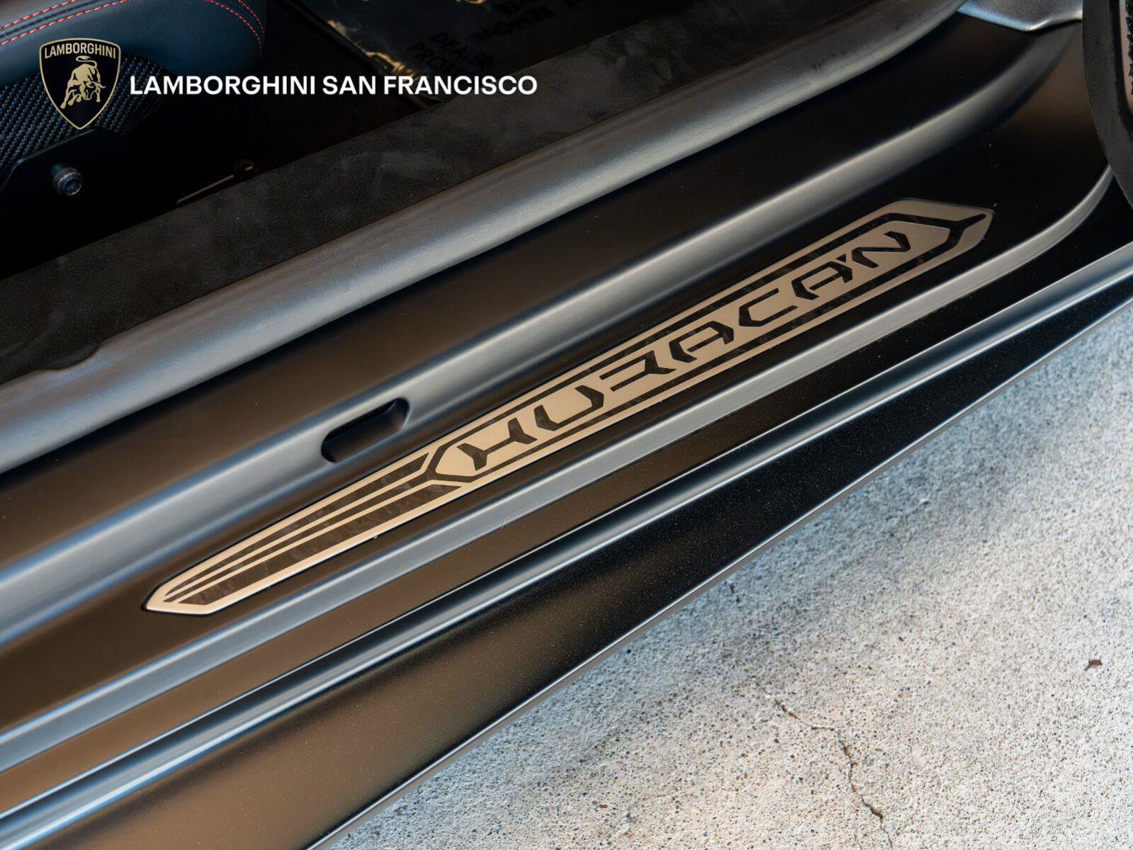 Used 2018 Lamborghini Huracan Performante AWD/4WD image 81