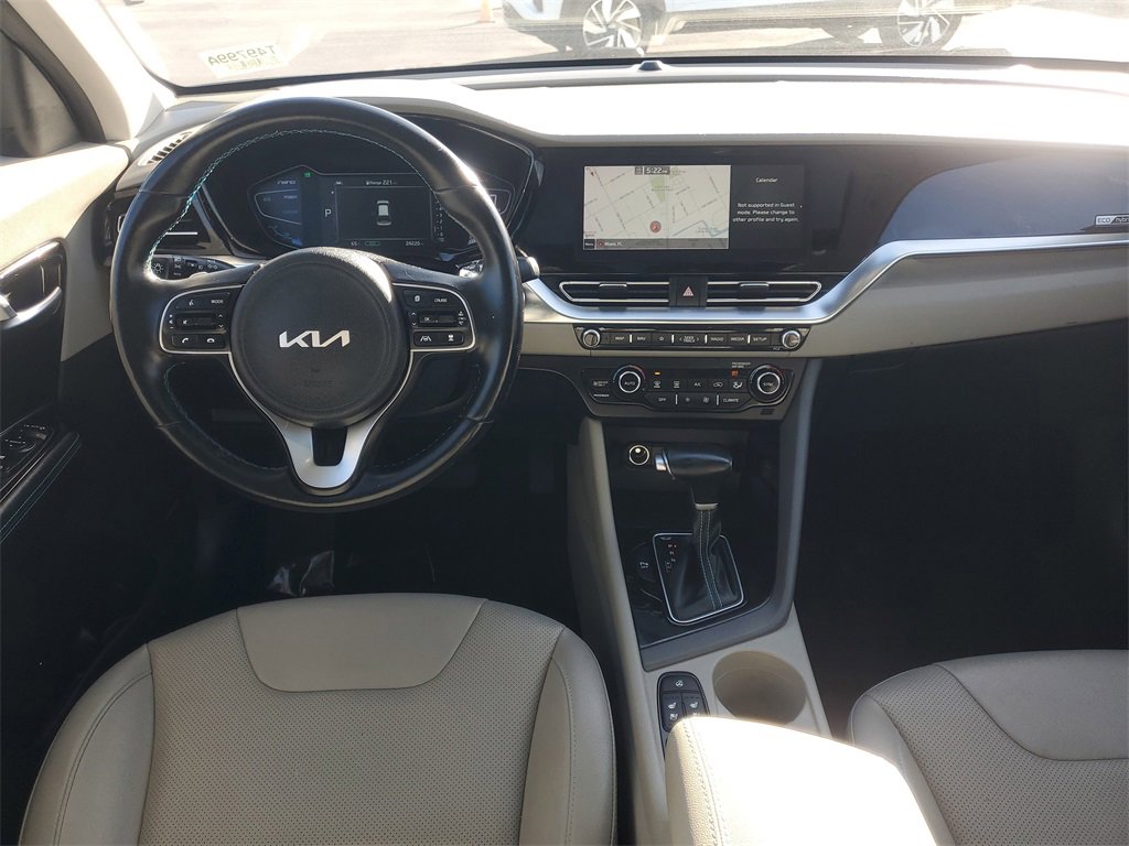 Used 2022 Kia Niro EX Premium image 9