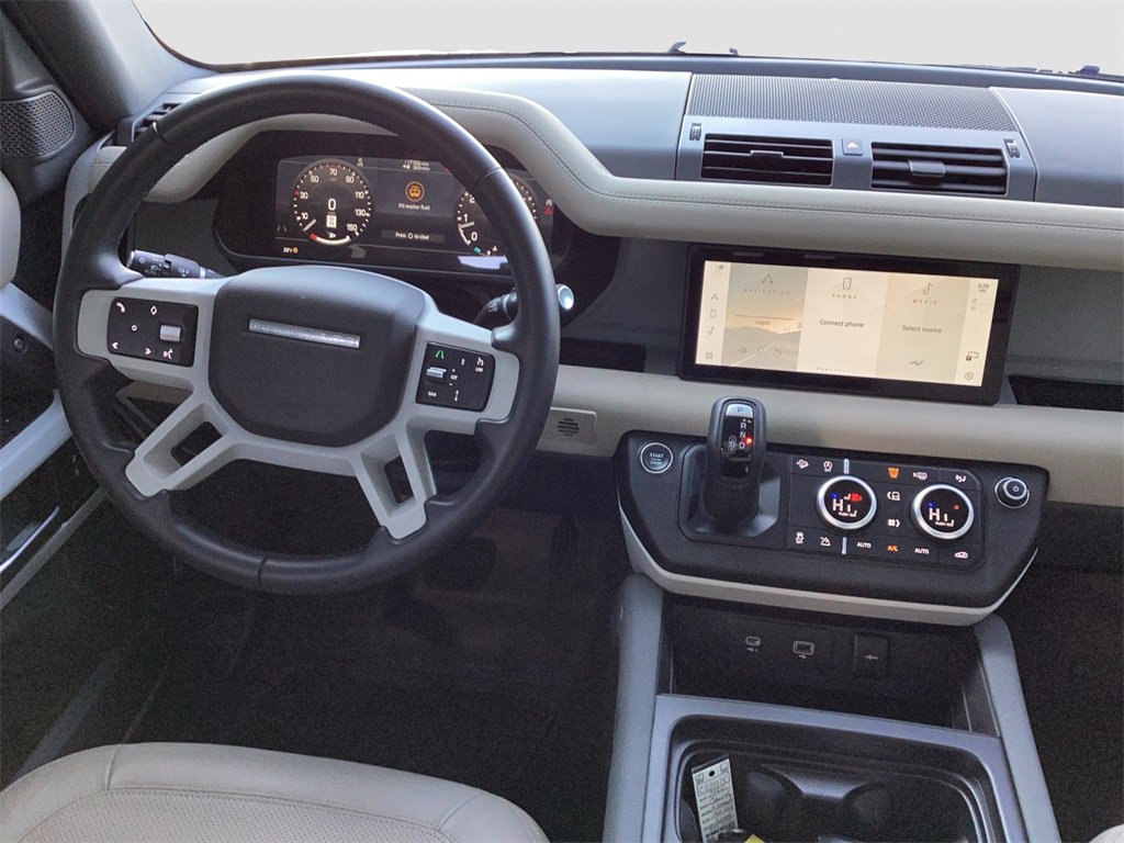 Used 2023 Land Rover Defender 110 S image 14