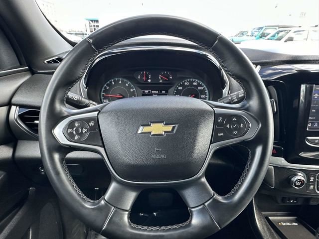 Used 2023 Chevrolet Traverse LT image 12