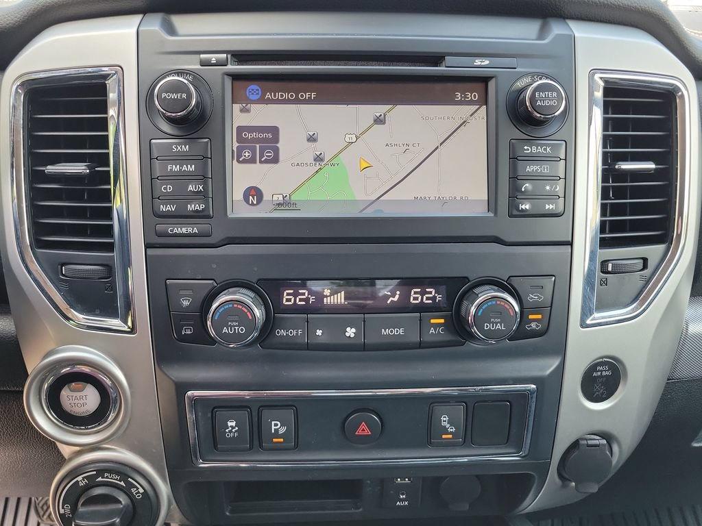 Used 2017 Nissan Titan PRO-4X AWD/4WD image 19