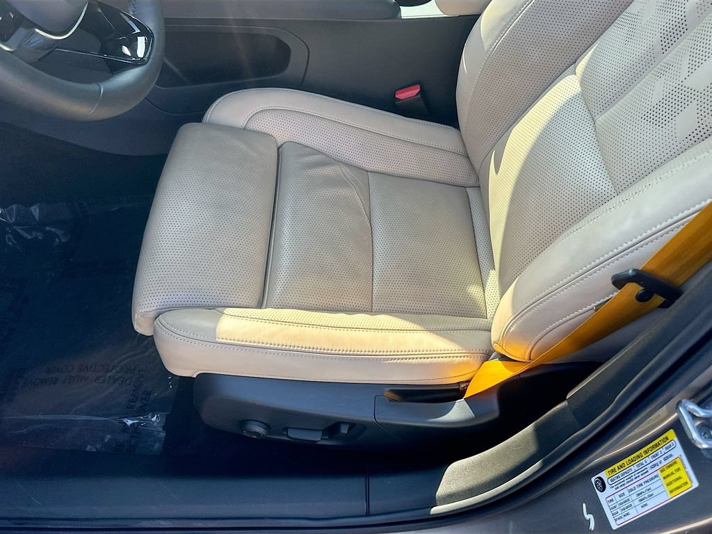 Used 2022 Polestar Polestar 2 w/ Performance Package AWD/4WD image 19