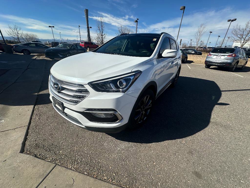 Used 2017 Hyundai Santa Fe Sport w/ 2.0T Ultimate Tech Package 05