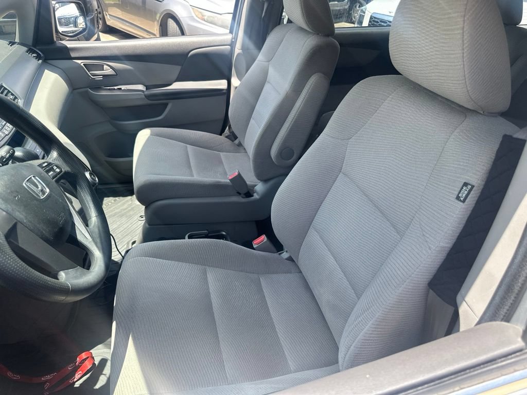 Used 2012 Honda Odyssey LX image 10