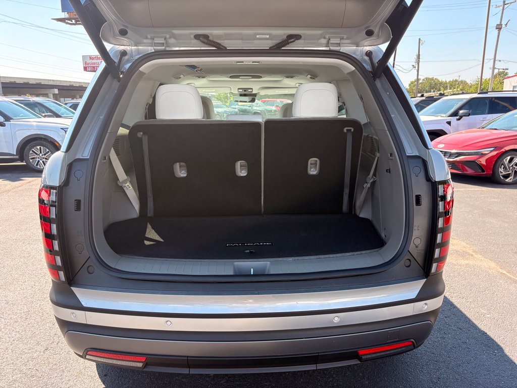 New 2027 Hyundai Palisade SEL Premium FWD image 7