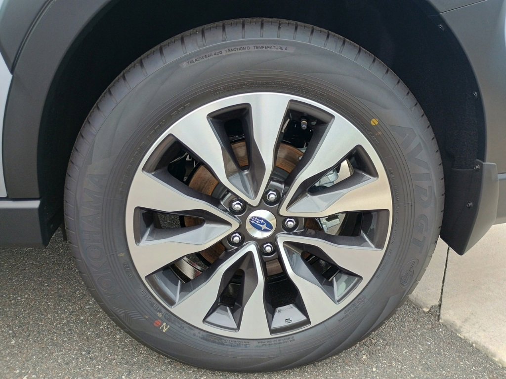 New 2025 Subaru Outback Touring XT w/ Popular Package #2 image 7