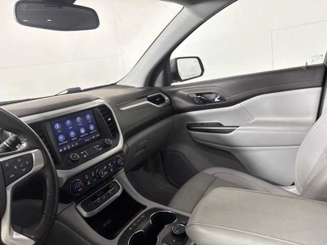 Used 2022 GMC Acadia SLT AWD/4WD image 32