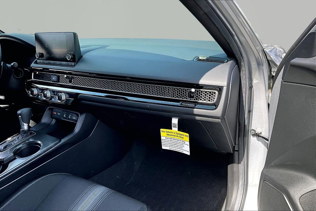 Used 2025 Honda Civic Sport image 18